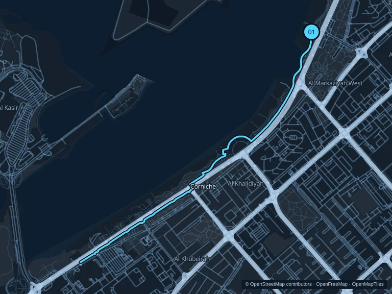 Mapa de la ruta de 6,0 km por la Corniche de Abu Dabi, con salida y llegada señaladas con 01.