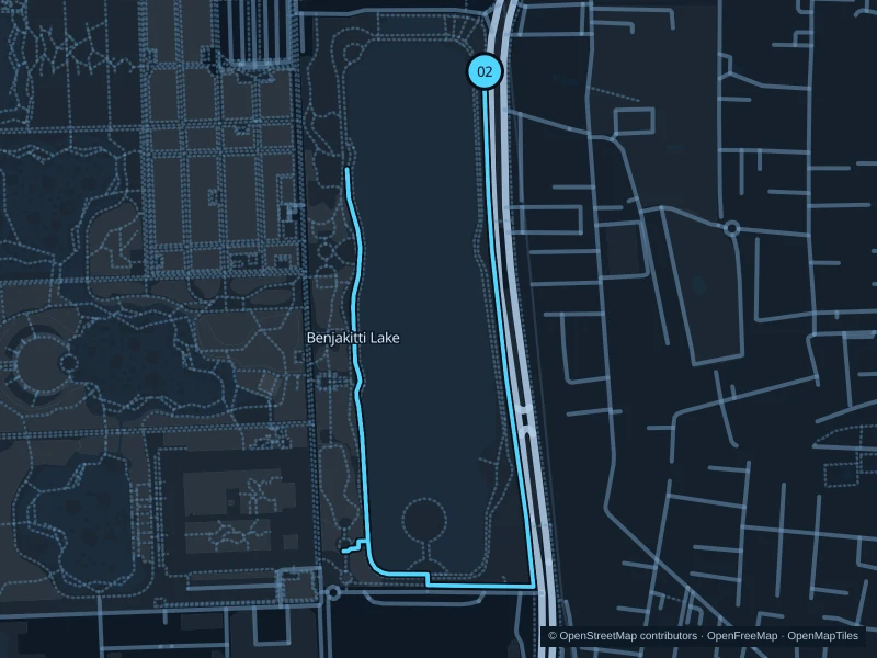 Map of the 4.3 km Benjakitti Lake run, with start and finish marked 02.