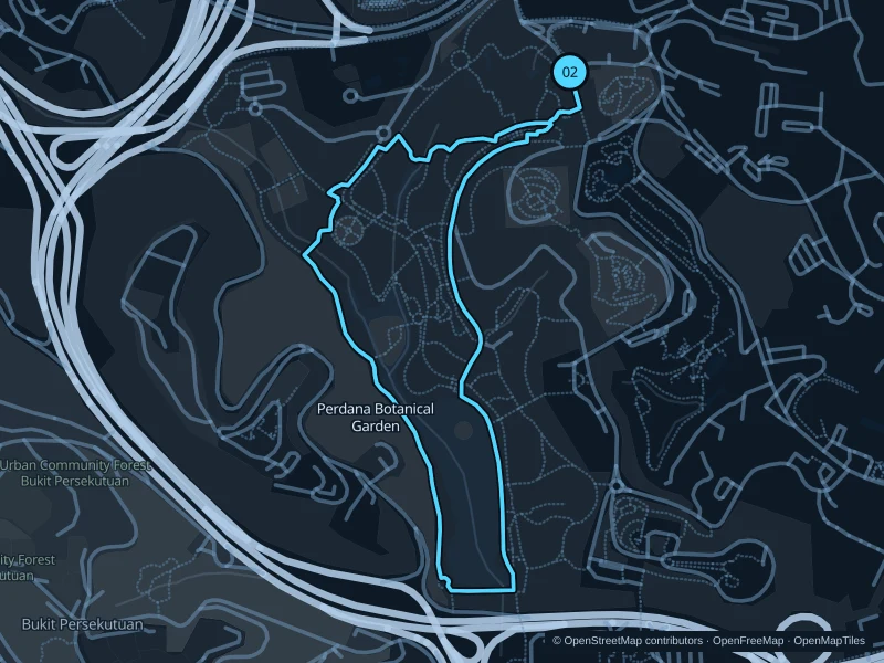 Map of the 5.3 km Perdana · two garden circuits run, with start and finish marked 02.