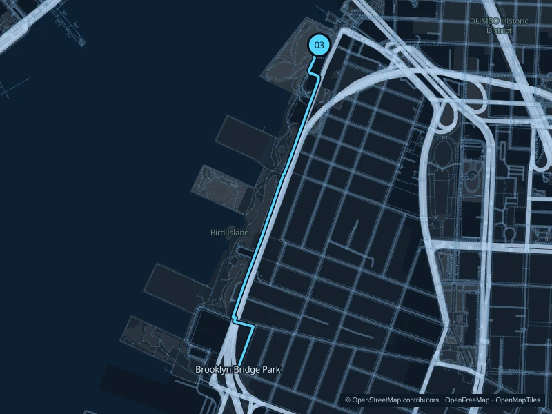Map of the 2.6 km Brooklyn Bridge Park Greenway run, with start and finish marked 03.