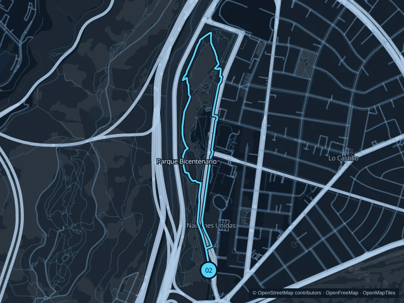 Mapa de la ruta de 3,0 km por el Parque Bicentenario de Vitacura, con salida y llegada señaladas con 02.